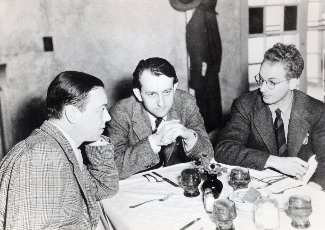Robert Florey, Andre Malraux a Clifford Odets, 1937 od American Photographer