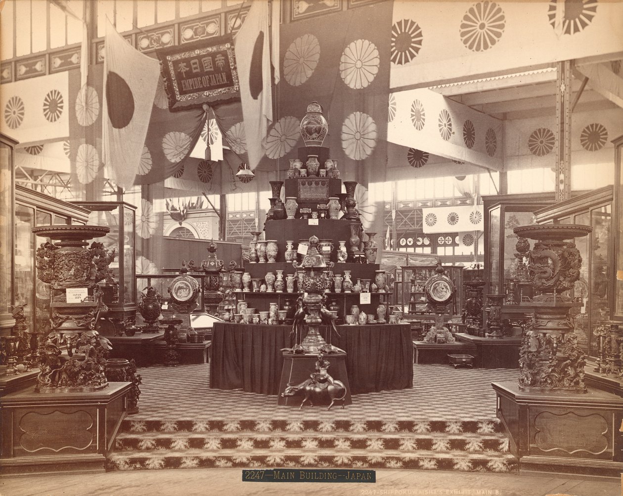Výstava Shippokuwaishas, japonská sekce, Centennial International Exhibition, 1876 (tisk alba) od American Photographer