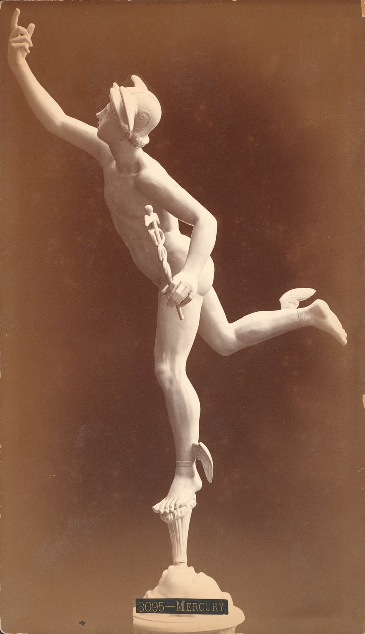 Socha římského boha Merkura (potisk stříbrných bílků) od American Photographer
