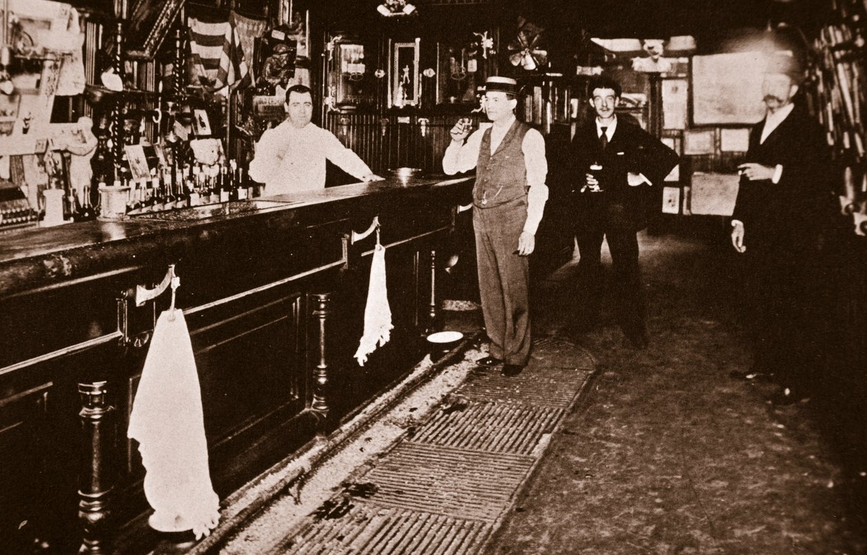 Steve Brodie ve svém baru, New York City Tavern (sépiová fotografie) od American Photographer