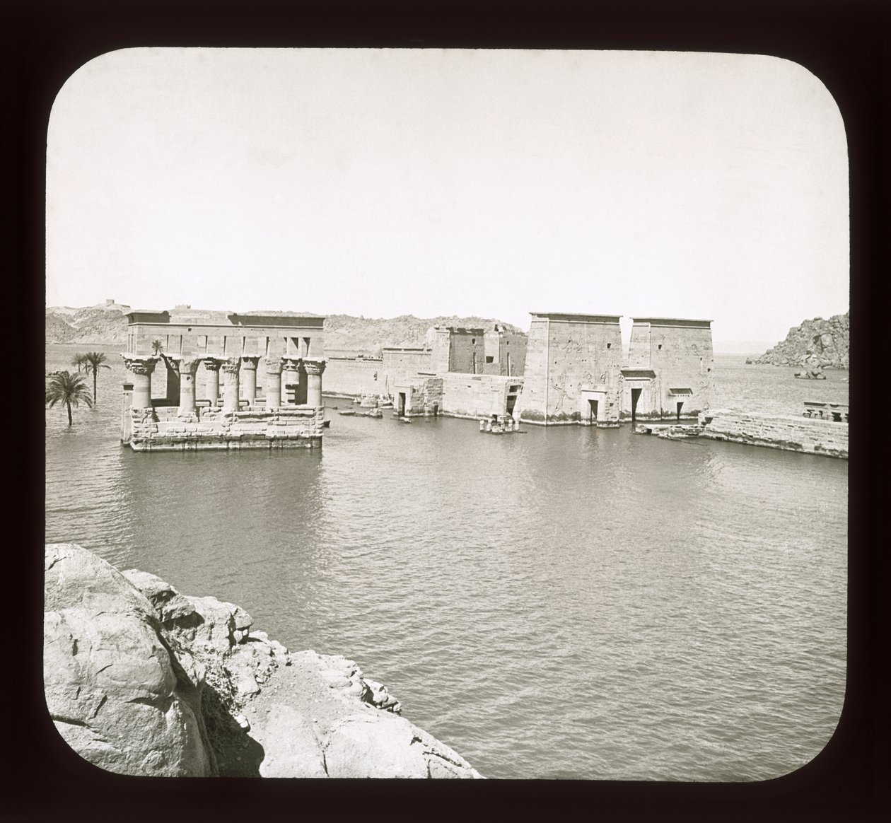 Pohled na chrám Philae, 1908 (skluzavka lucerny) od American Photographer