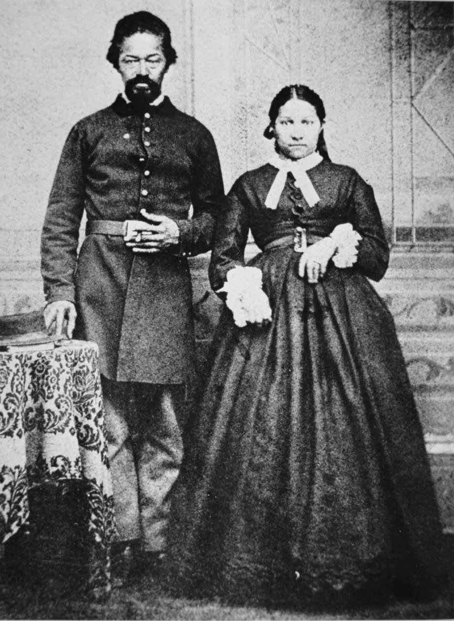 Černý voják armády Unie se svou ženou, kolem roku 1865 (černobílá fotografie) od American Photographer