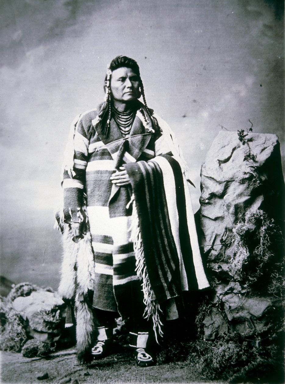 Náčelník Joseph (1840-1904) kolem roku 1880 (černobílá fotografie) od American Photographer