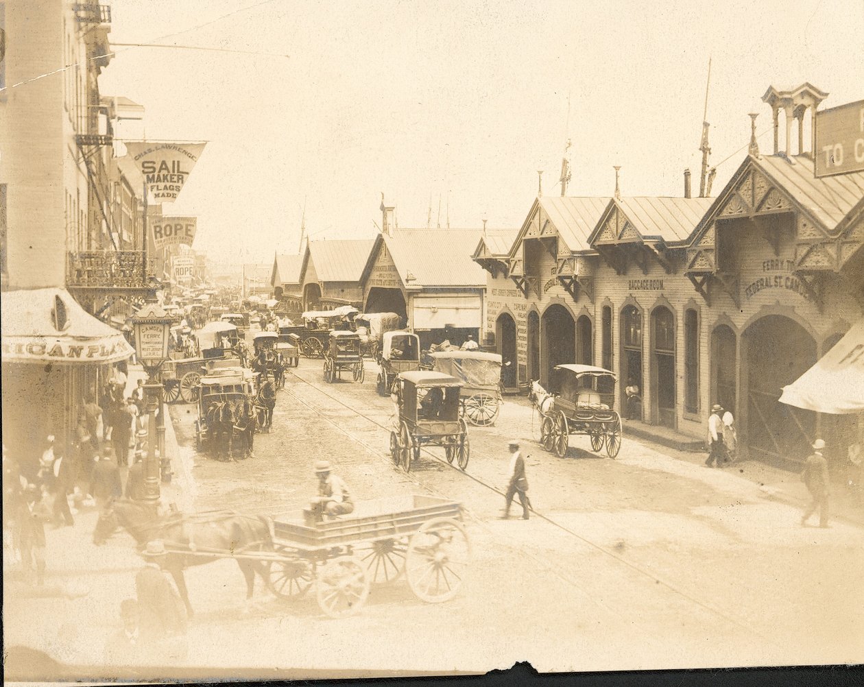 Delaware Avenue, severně od Market Street (tisk alba) od American Photographer