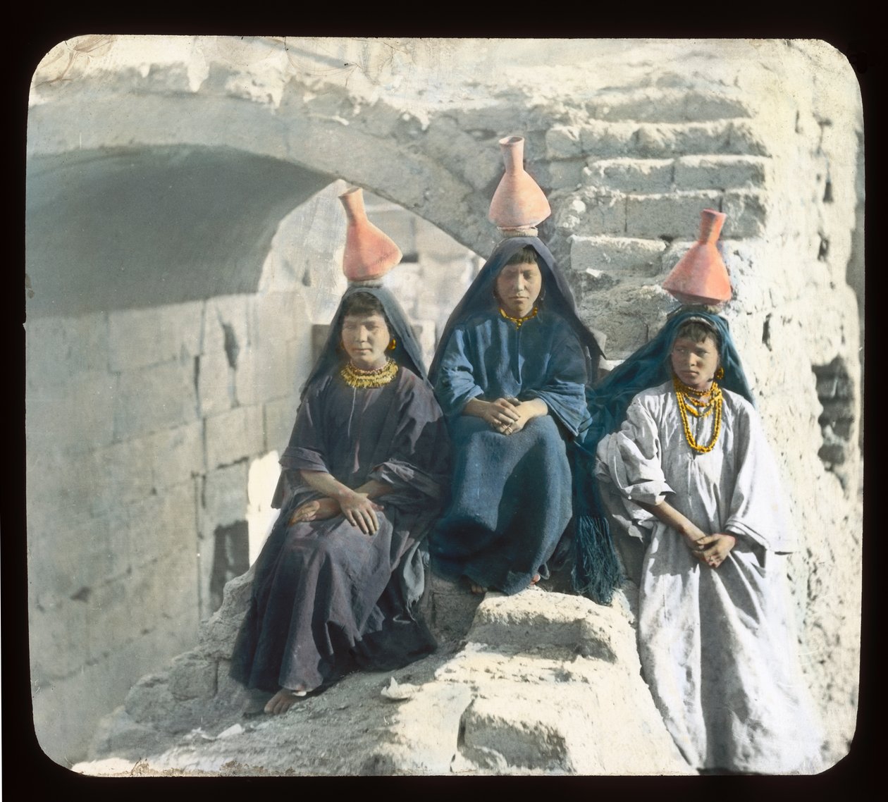 Egypt - Arabské vodnice (skluzavka s lucernou) od American Photographer