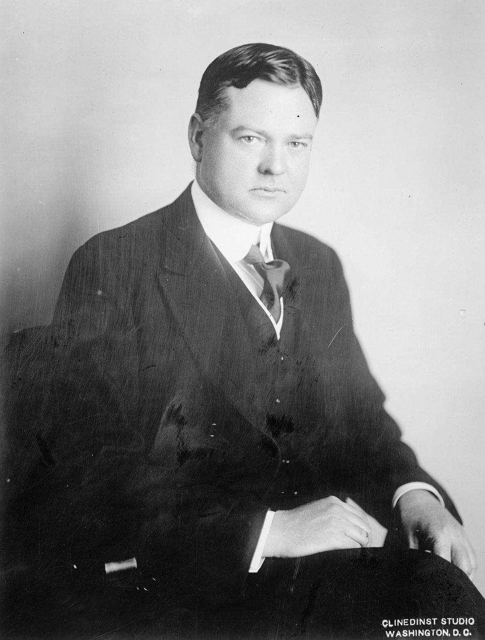 Herbert Hoover, kolem 1910-20 od American Photographer