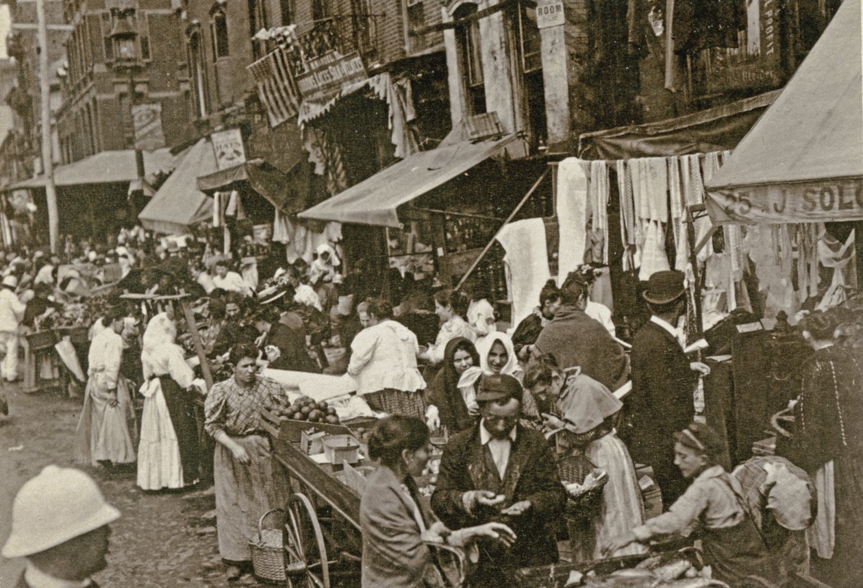 Hester Street, New York City, 1898 od American Photographer