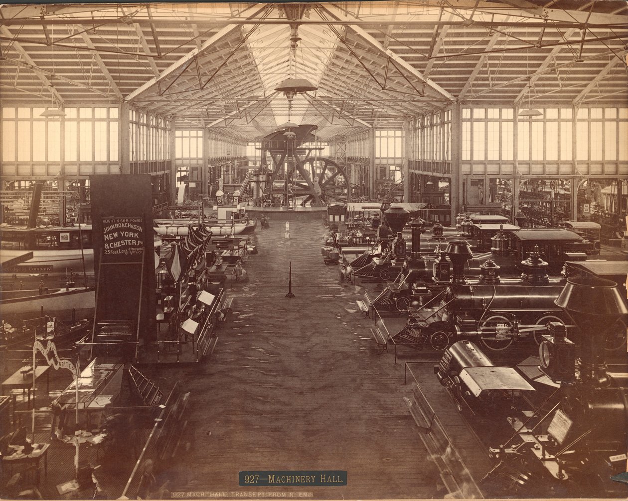 Machinery Hall, od severního konce, Philadelphia Centennial International Exhibition, 1876 (stříbrný tisk z bílků) od American Photographer