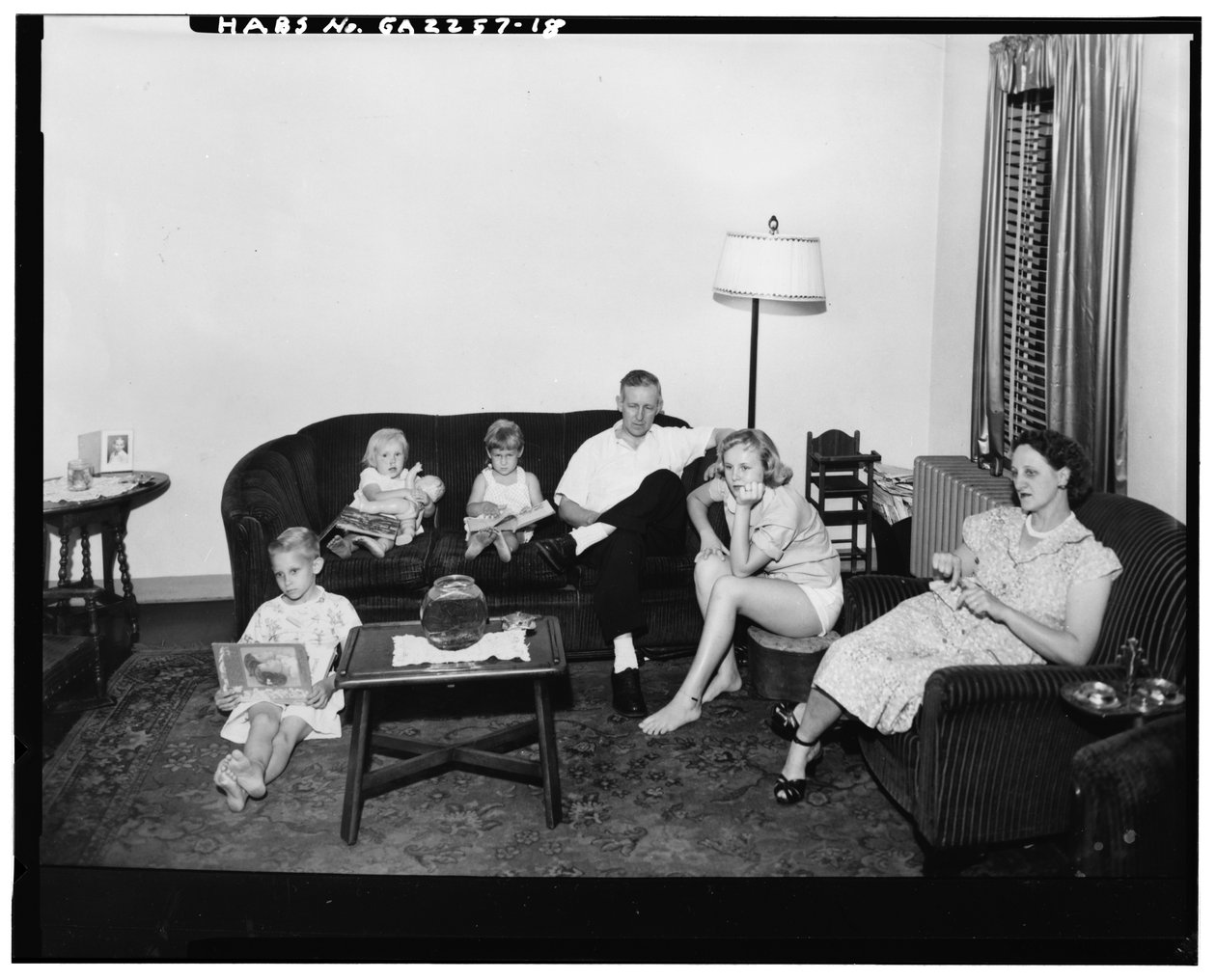 Techwood Homes (Public Housing), ohraničený North Avenue, Parker Street, William Street & Lovejoy Street, Atlanta, Fulton County, GA, kolem roku 1940 (č/b foto) od American Photographer