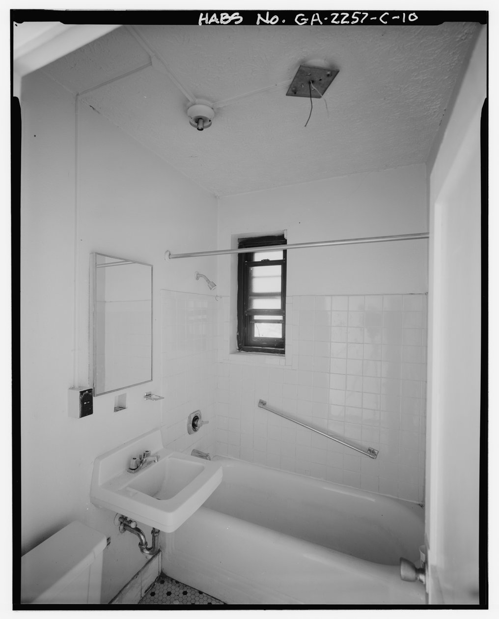 Techwood Homes, budova č. 1, 575-579 Techwood Drive, Atlanta, Fulton County, GA (černobílá fotografie) od American Photographer
