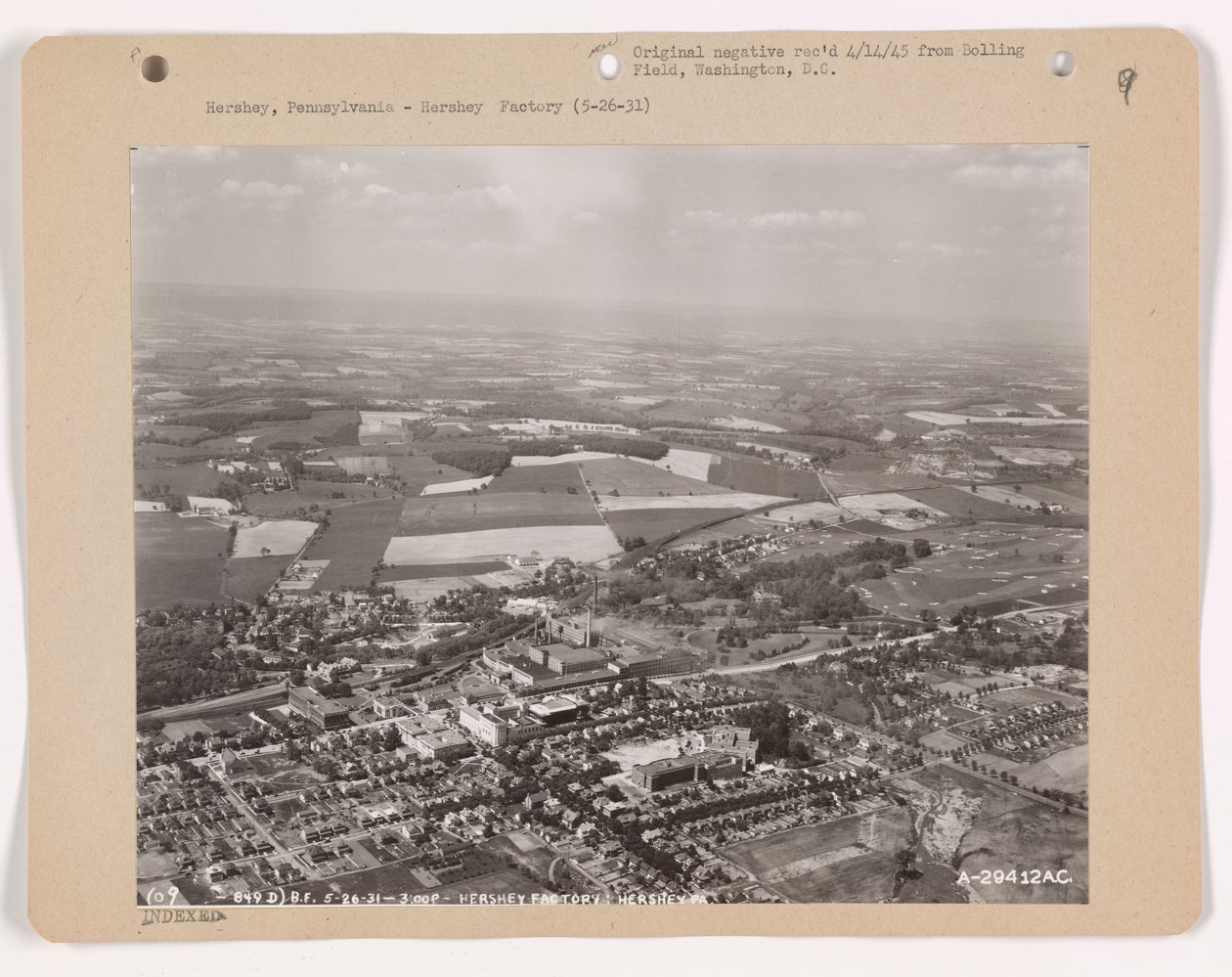 Pohled na Hershey, Pensylvánie, 26. května 1931 (čb fotografie) od American Photographer
