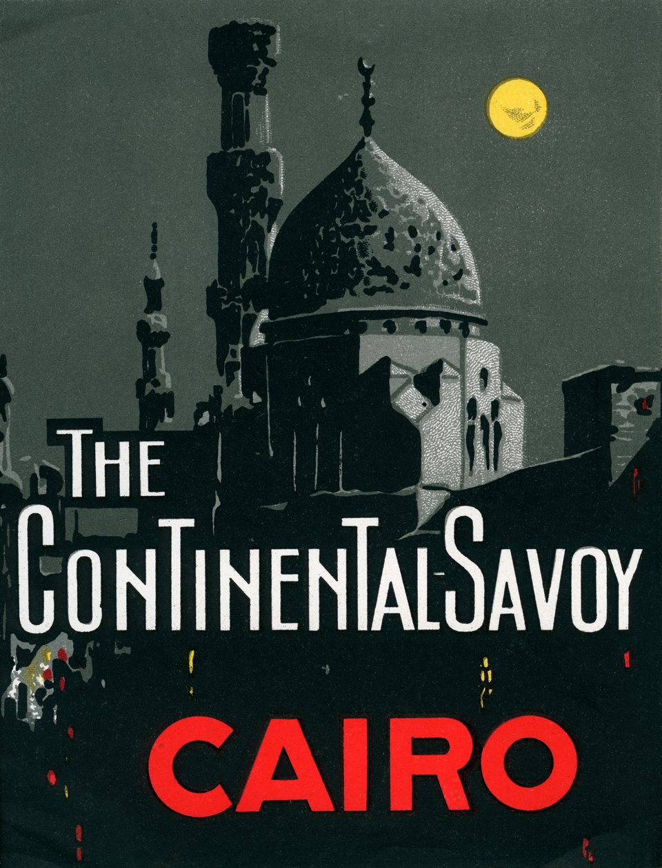 Continental Savoy Hotel v Káhiře s mešitou od American School