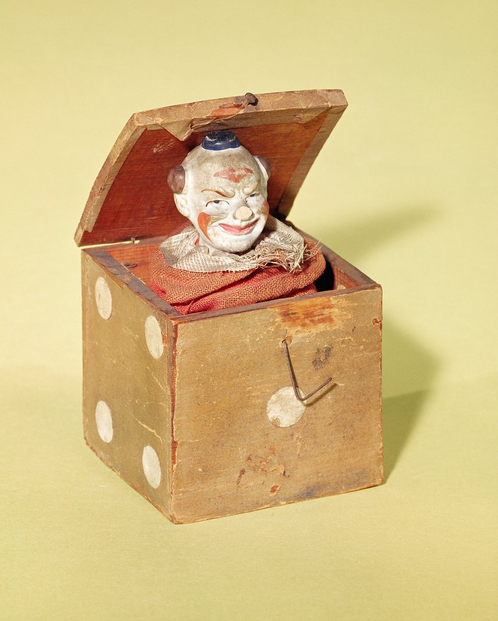 Jack-in-the-box (klaunská tvář), 1870-1900 (dřevo, textil, kov, barva) od American School
