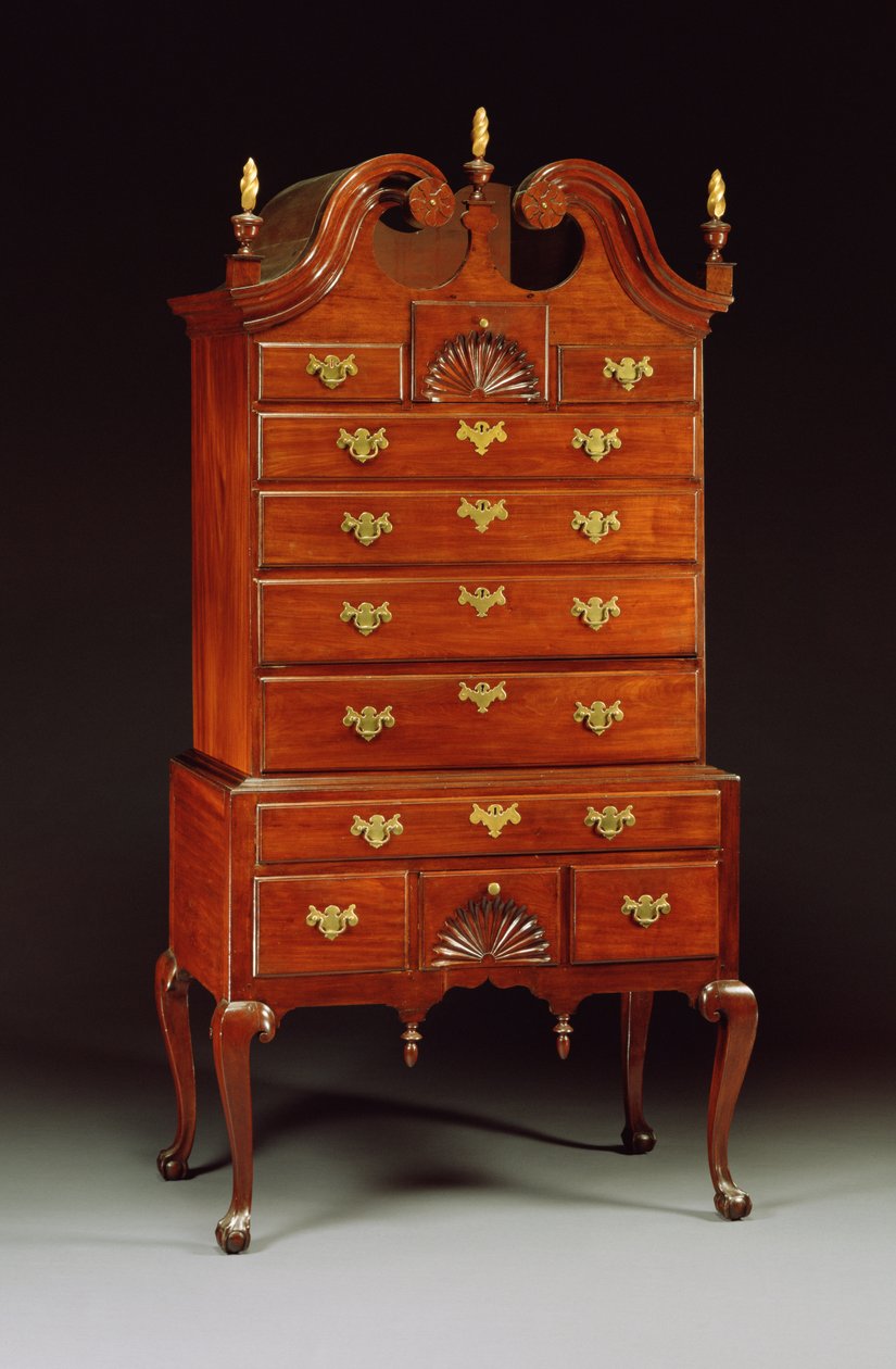 Královna Anna vyřezávala vysoké komody, Connecticut nebo New York, 1760-80 od American School