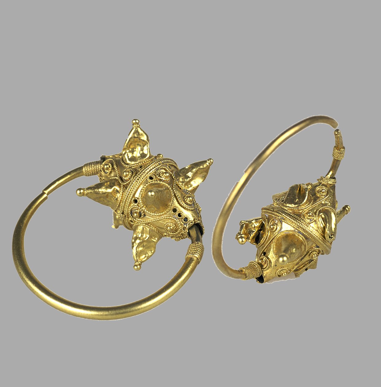 Zlatý přívěsek Kolt, 11.-12. století od Ancient Russian Art