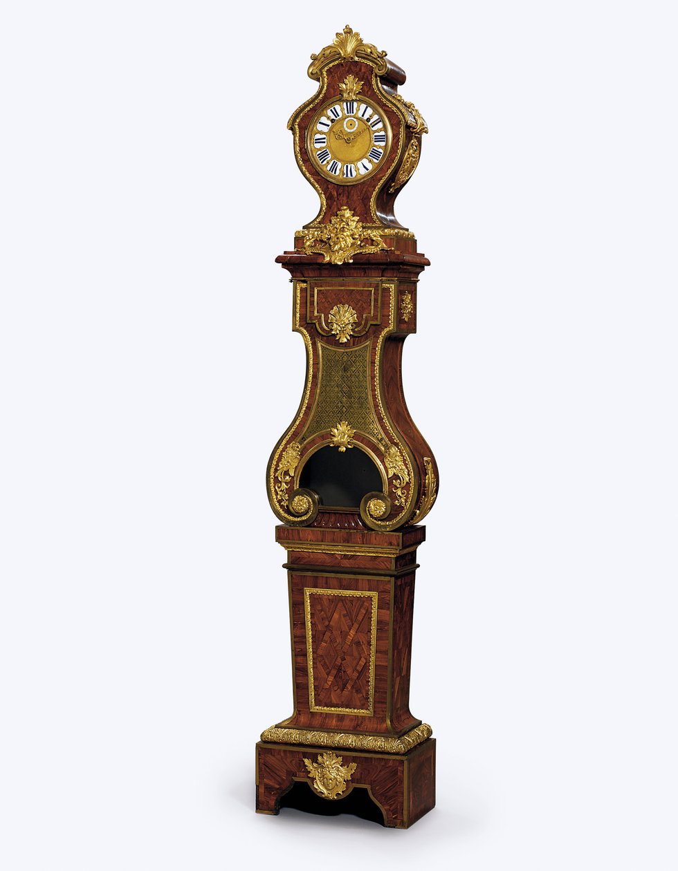 Čtvrťové bicí hodiny Regency ormolu, cca 1720 (ormolu, mosazné vykládání, tónovaný roh a královské dřevo) od Andre Charles (attr. to) Boulle