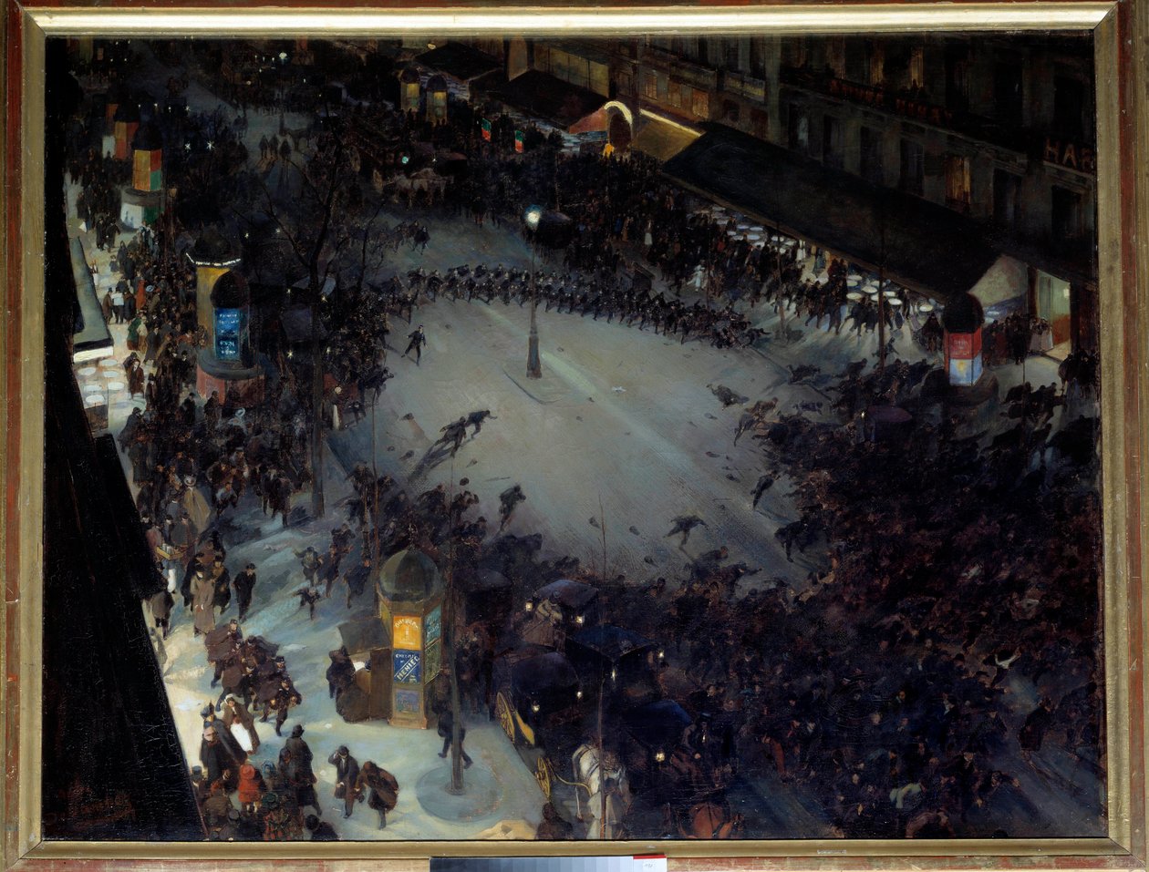 La charge, Boulevard Montmartre Scéna demonstrací v Paříži. Obraz Andre Devambez (1867-1944) 1901 Sun. 1,27 x 1,62 m. Paříž, Musee d
