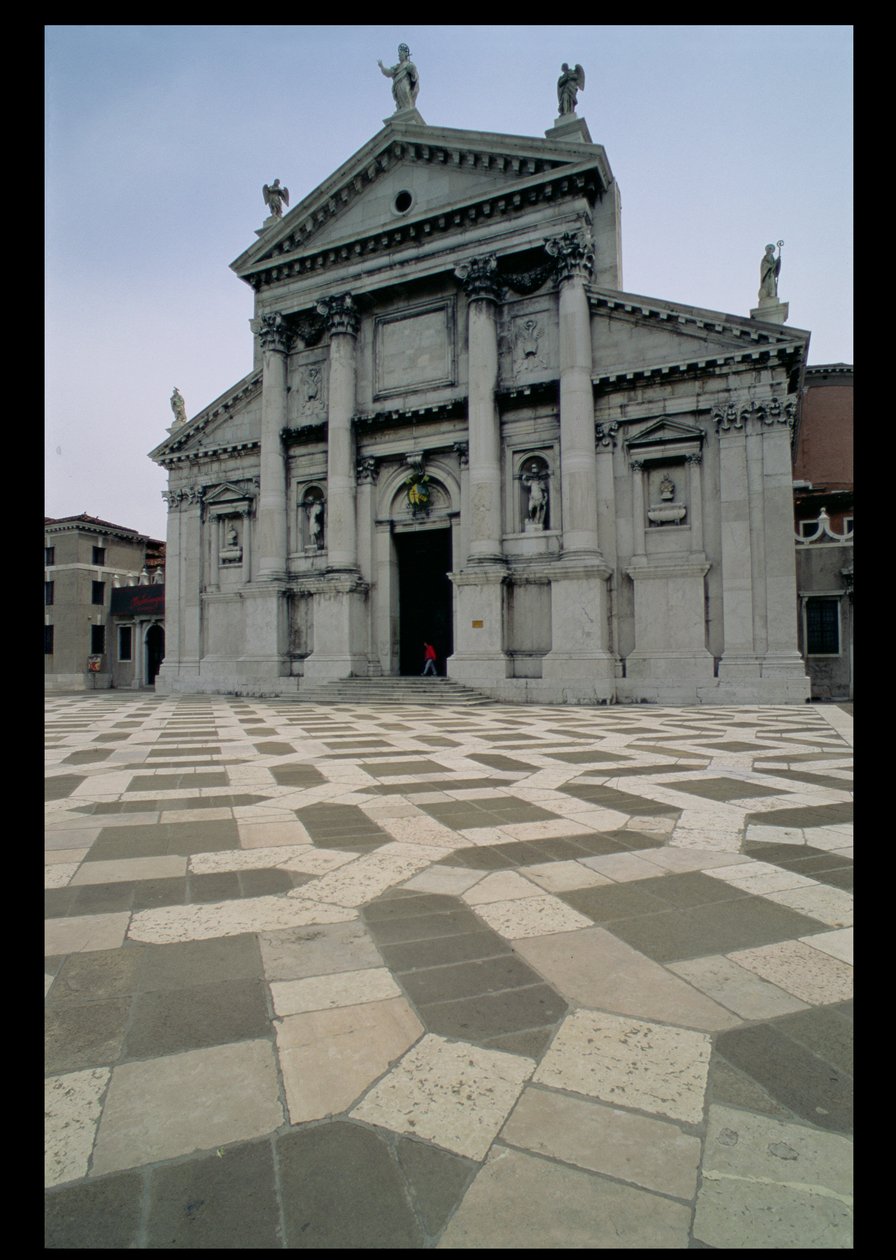 Fasáda kostela, postavena v letech 1564-80, fasáda provedena v letech 1607-11 od Andrea Palladio