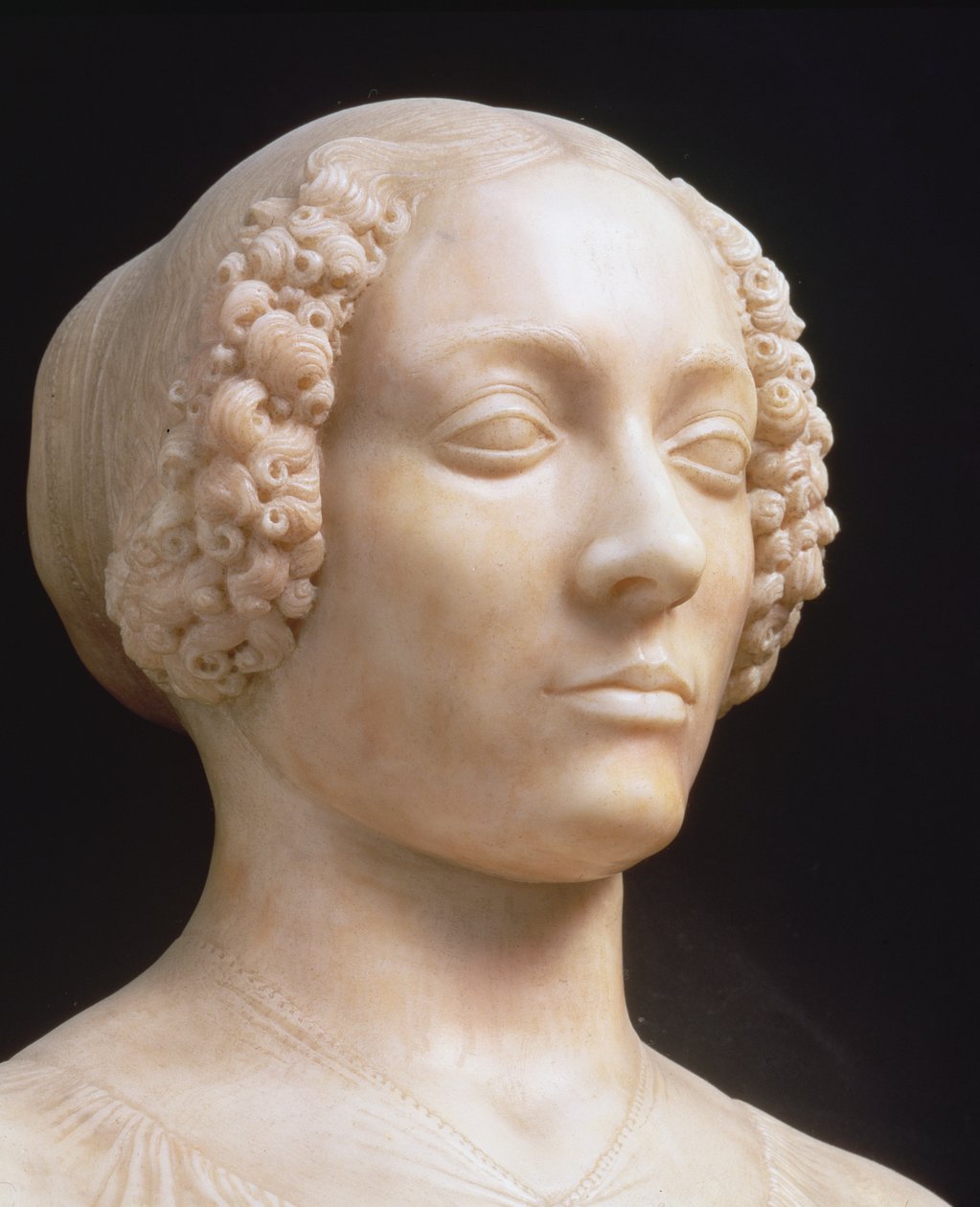 Žena s kyticí, cca 1475-80 mramorový detail z 434102 od Andrea del Verrocchio