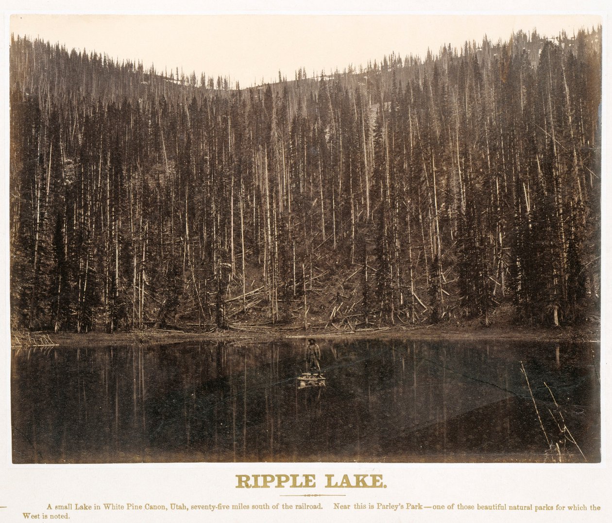 Ripple Lake, White Pine Cañon, Utah, z Velkého západu Ilustrováno v sérii fotografických pohledů po celém kontinentu pořízených podél trati Union Pacific Railroad, západně od Omahy, Nebraska, A. J. Russell. Svazek I od Andrew Joseph Russell