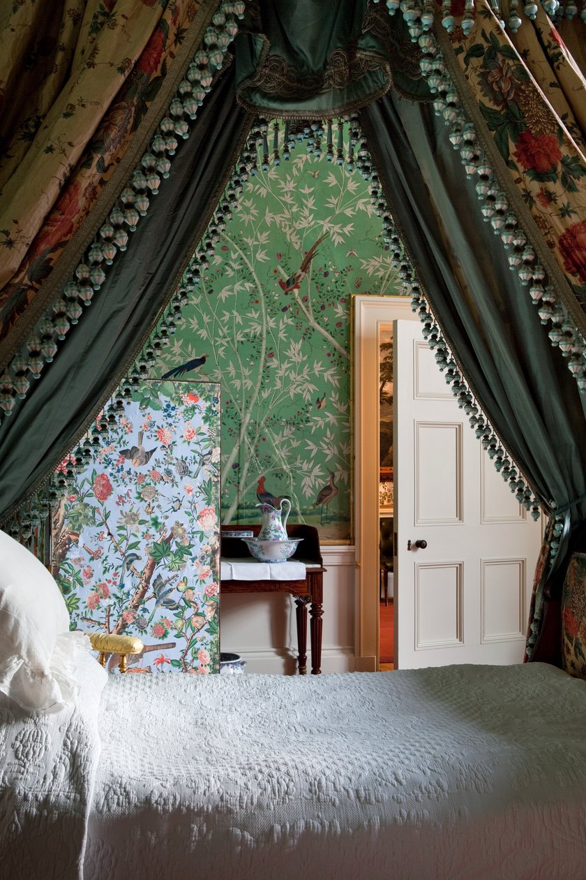Šatna Queen of Scots, Chatsworth House, Derbyshire (foto) od Thomas Kelly