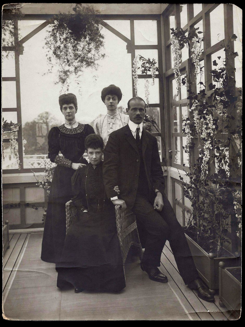 Dagmar de Danemark (1847-1928) - Michel Alexandrovič de Russie (1878-1918) - Alexandra Dánská (1844-1925) a princezna Victoria - vdova císařovna Maria Fjodorovna (Feodorovna), velkovévoda Michael Alexandrovič, královna Alexandra Velké Británie a Pr od Anonymous Anonymous