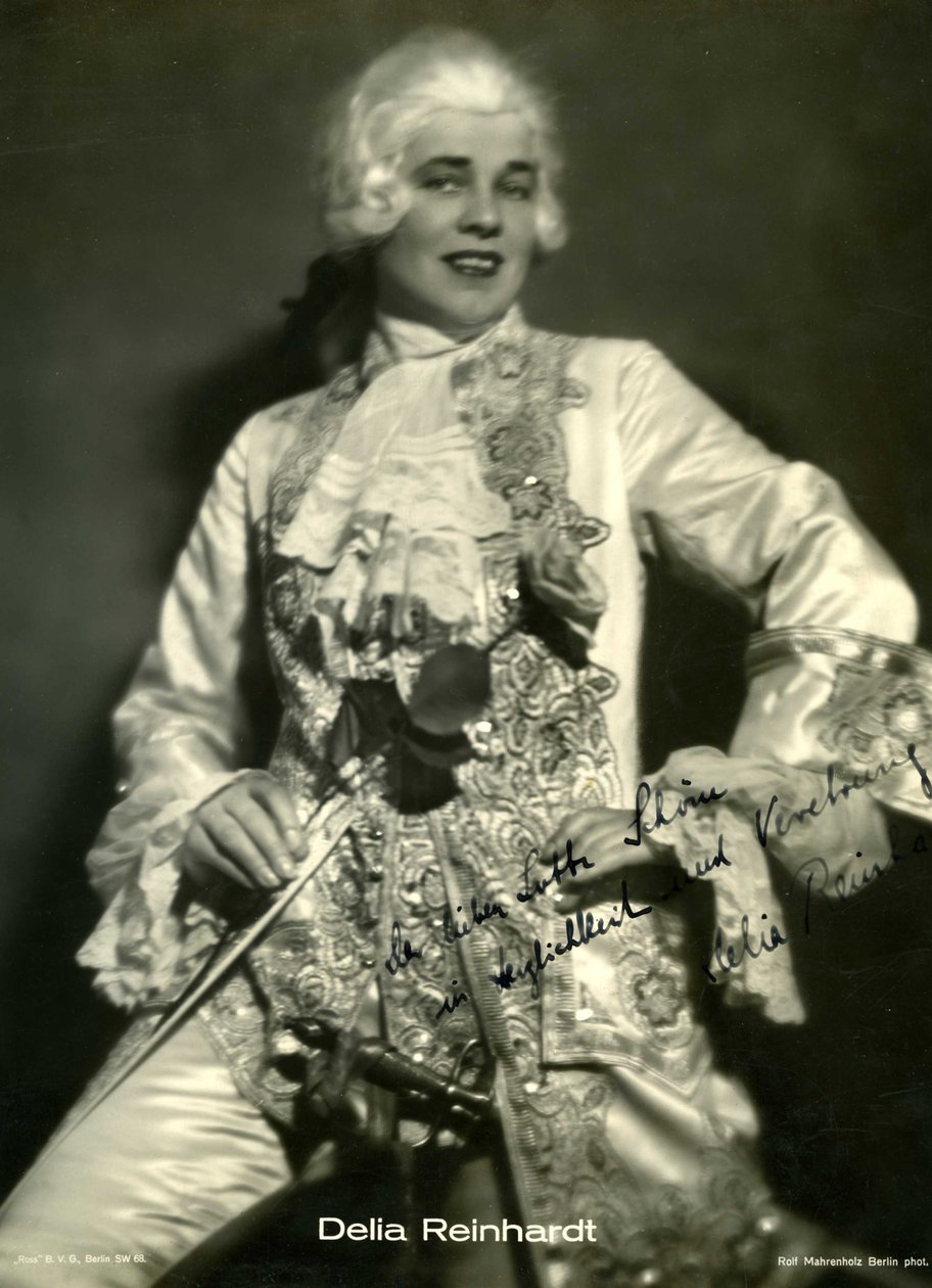 Delia Reinhardt (1892-1974) ve Figarově svatbě od Wolfganga Amadea Mozarta, Anonym od Anonymous Anonymous