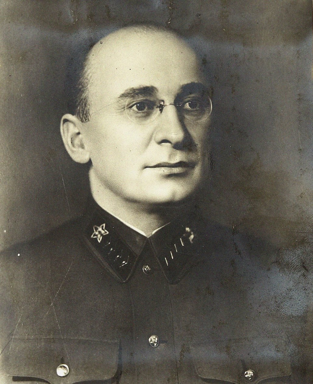 Laurenti Beria - Laurent Pavlovič Beria - Anonym. Fotografie od Anonymous Anonymous