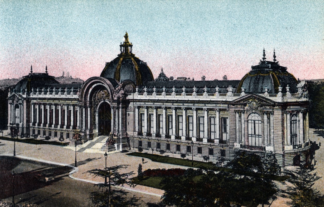 Paříž: vnější pohled na Petit Palais otevřený v roce 1900, fotografie z roku 1920 v „Uměleckém albu“ města Paříže od Anonymous Anonymous