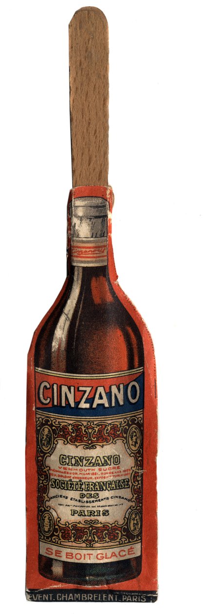 Malý reklamní vějíř, objekt pochází z propagace značky Vermut Cinzano, italského aperitivu vína. Debutová soukromá sbírka 20. století od Anonymous Anonymous