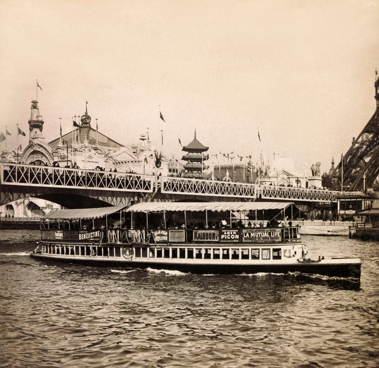 Univerzální výstava roku 1900 - Výstava Universelle de 1900 v Paříži: Le pont d
