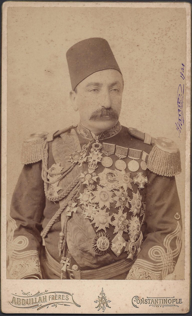 portrét sultána Abdulhamida II (Abd ul Hamid, Abd-ul-Hamid, Abdulhemit, Abdul Hamid, Abdul-Hamid, Abd al Hamid, Abd al-Hamid) (1842-1918)-Sultán Abduelhamid II (1842-1918), císař Osmanů, chalífa věrných, anonym. Fotografie od Anonymous Anonymous