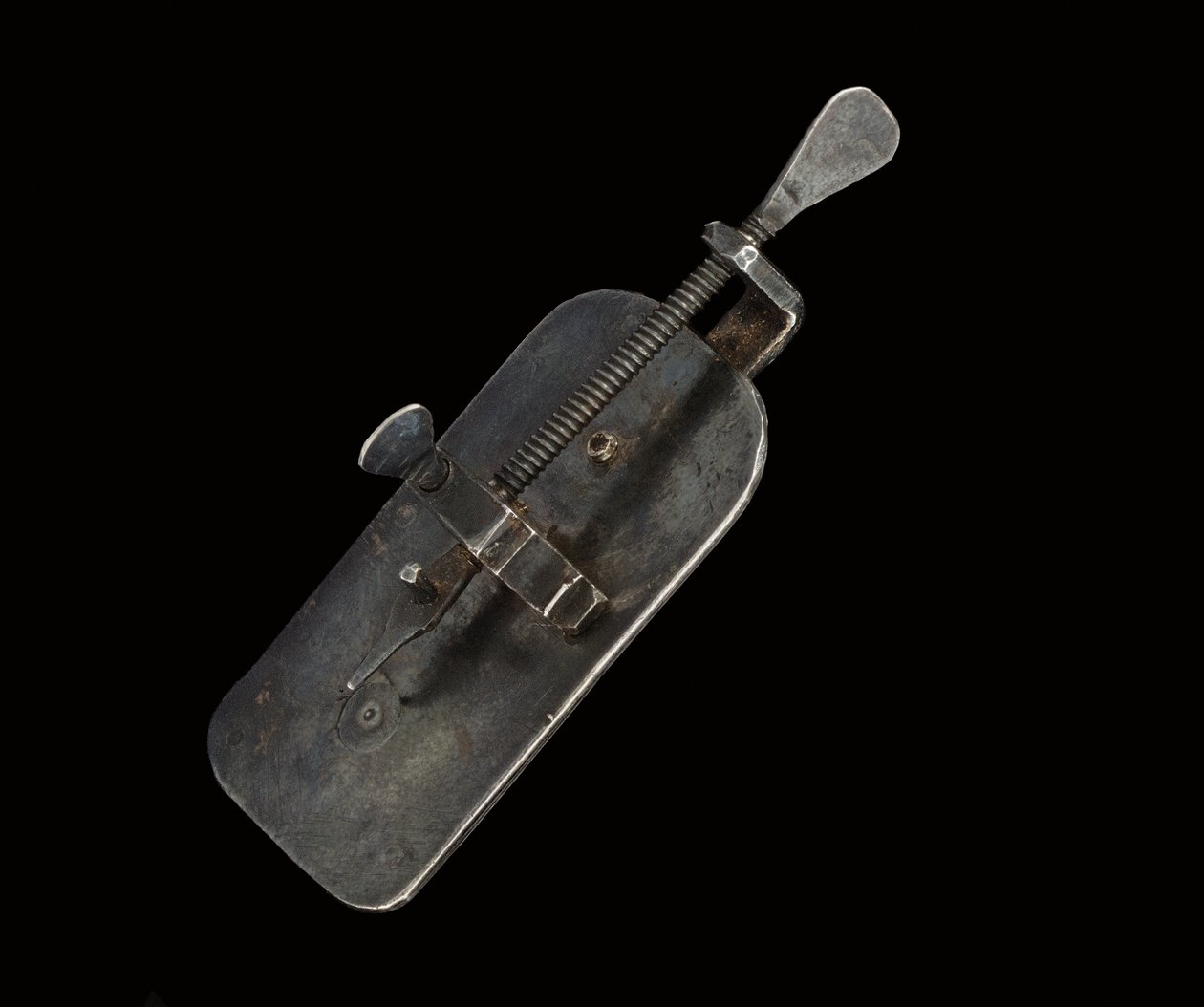 Mikroskop, cca 1690 (stříbro a sklo) (viz také 1121456-60) od Antoni van Leeuwenhoek