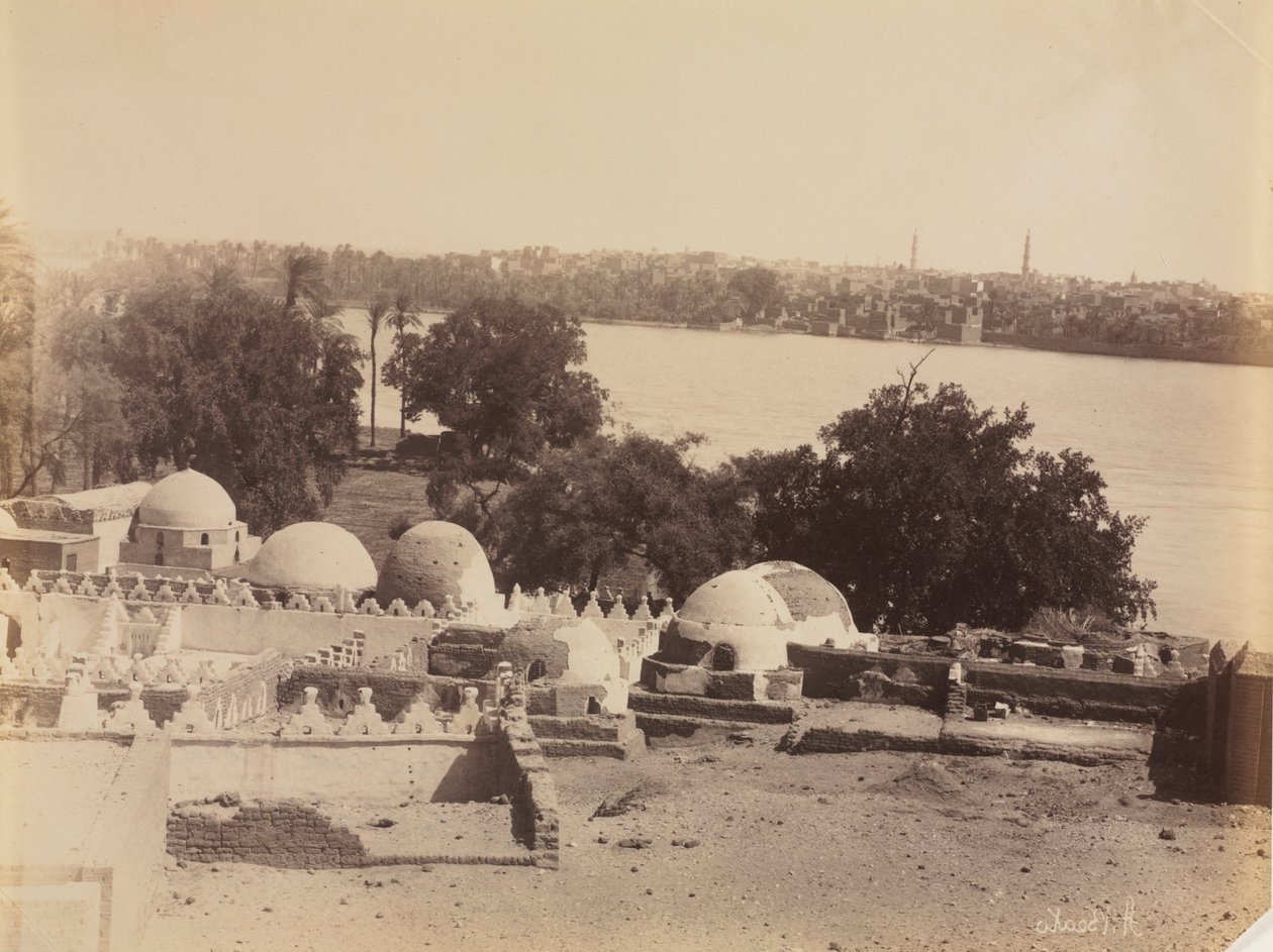 Asyu, Pohled z hory, c. 70. léta 19. století - 1880. od Antonio Beato