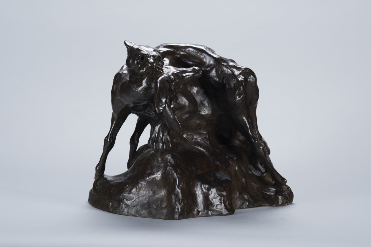 Puma Carrying Deer Carcass, cca 1900 (bronz) od Arthur Putnam