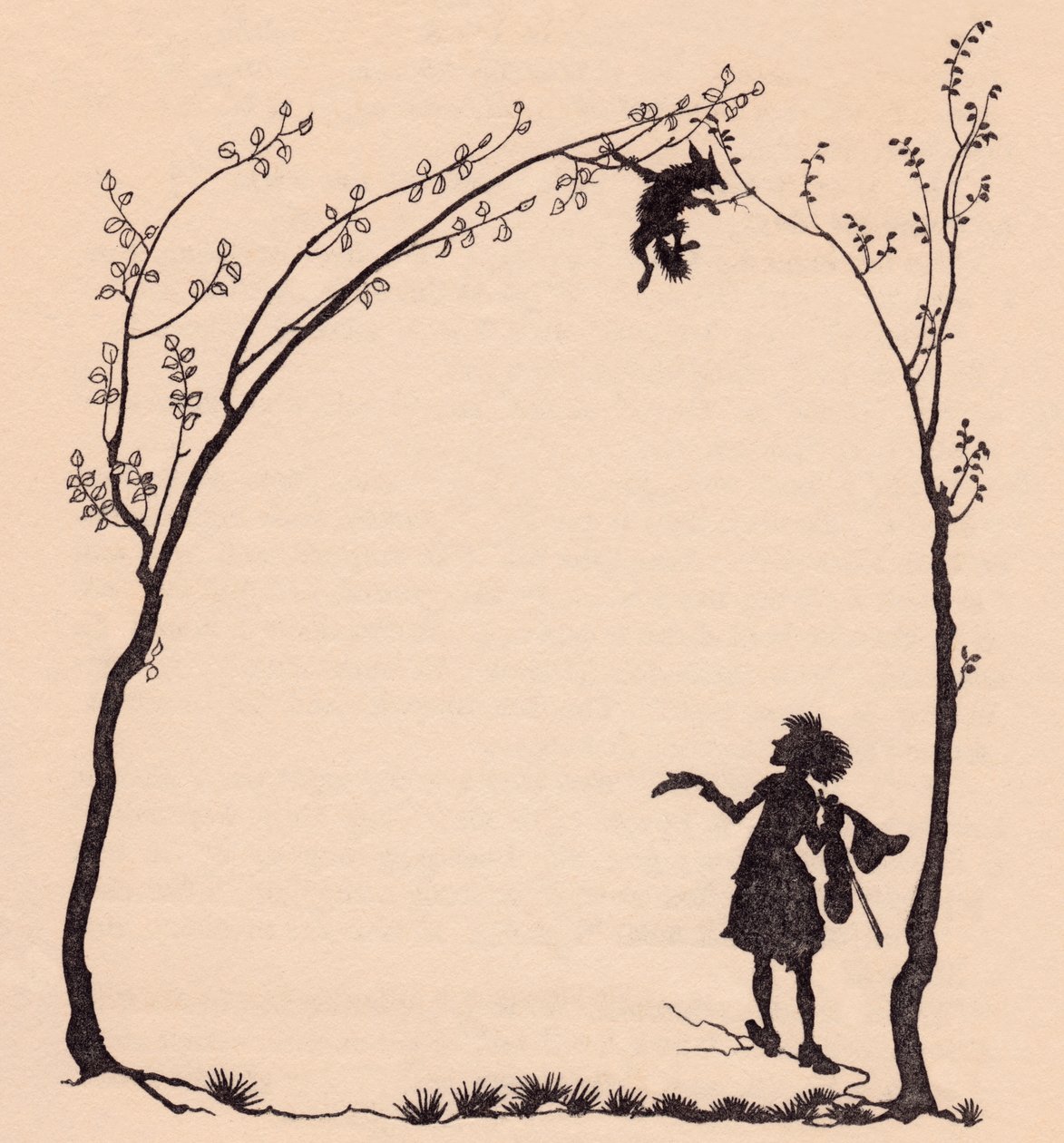 Liška přivázaná za tlapy ke dvěma lískovým stromům. Ilustrace Arthur Rackham z Grimm