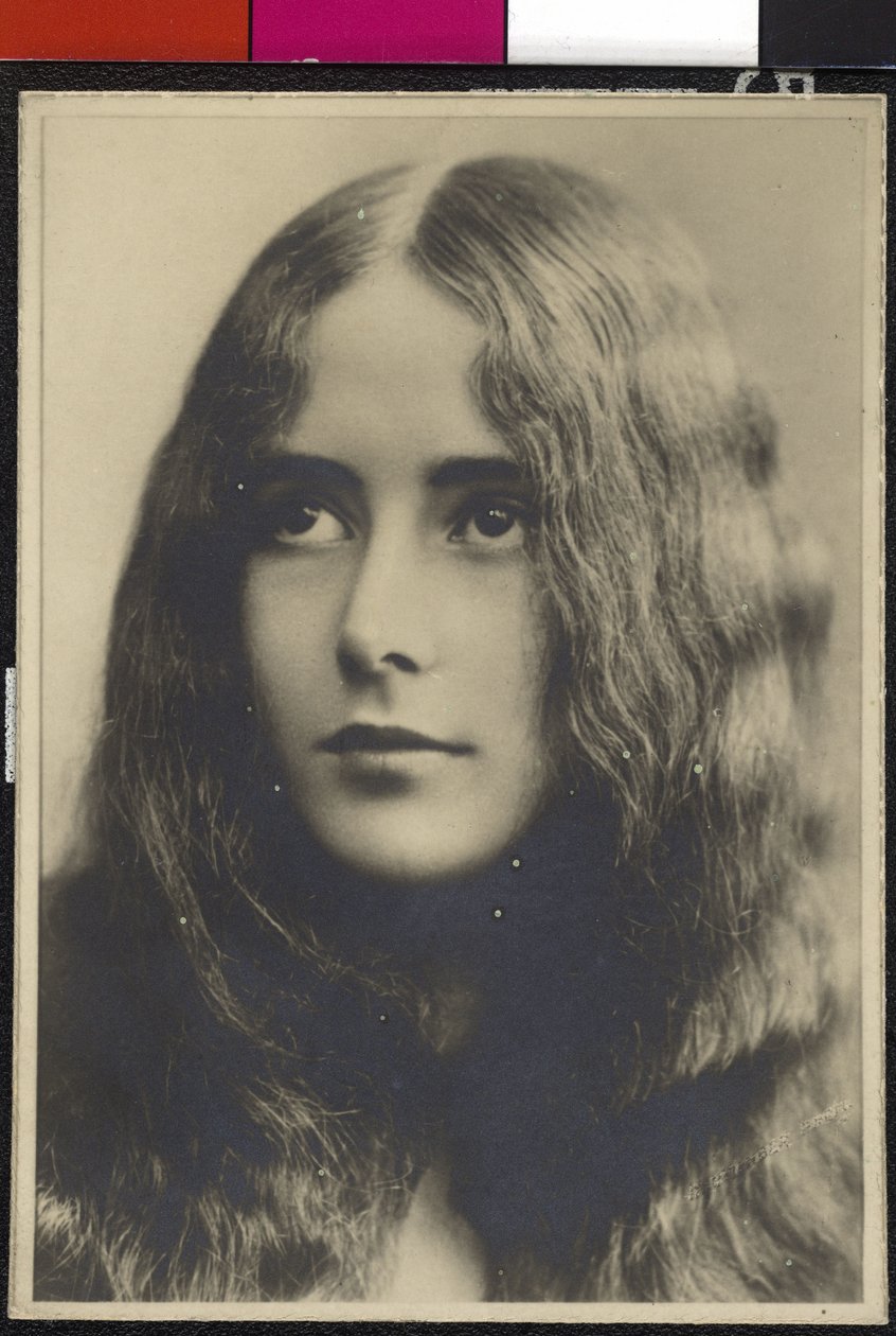 Cleo de M0072006fde od Artist Unknown