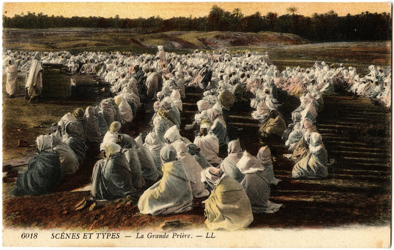 Velká modlitba muslimů, Alžírsko. Pohlednice ze Selvovy sbírky. od Artist Unknown