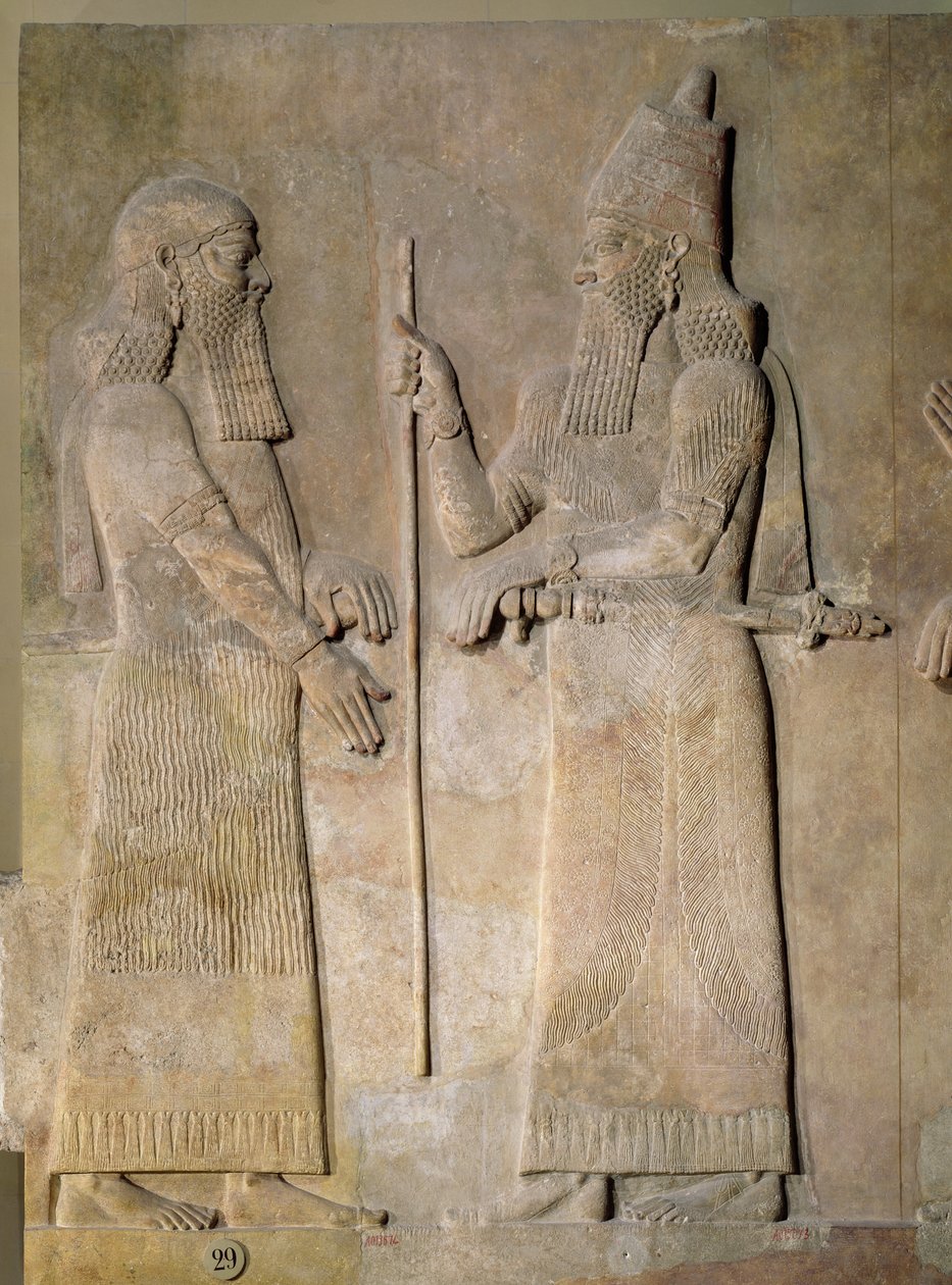 Reliéf zobrazující Sargona II. (721-705 př. n. l.) a vezíra z paláce Sargona II v Khorsabadu v Iráku (sádra) od Assyrian
