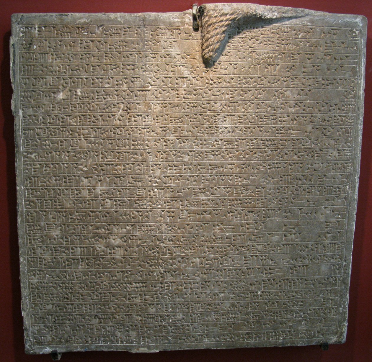 Popisovaná deska z paláce Sargona II v Dur-Sharrukin, Khorsabad, 8. století. před naším letopočtem od Assyrian