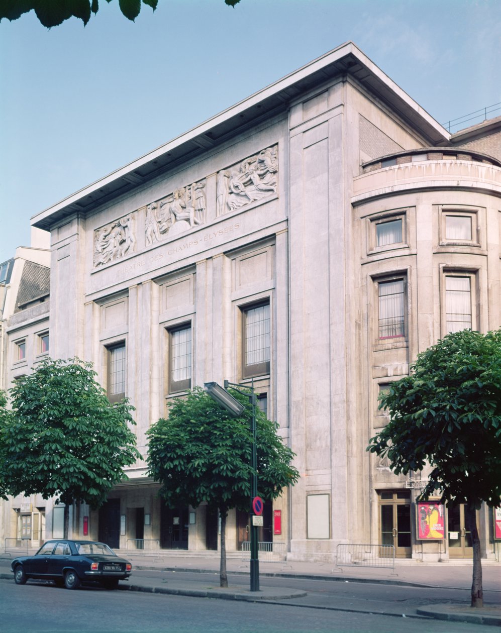 Theatre des Champs-Elysees od Auguste Perret