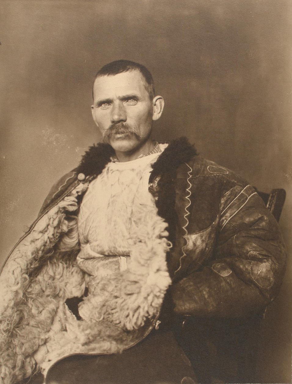 Rumunský pastýř, cca 1910 od Augustus F. Sherman
