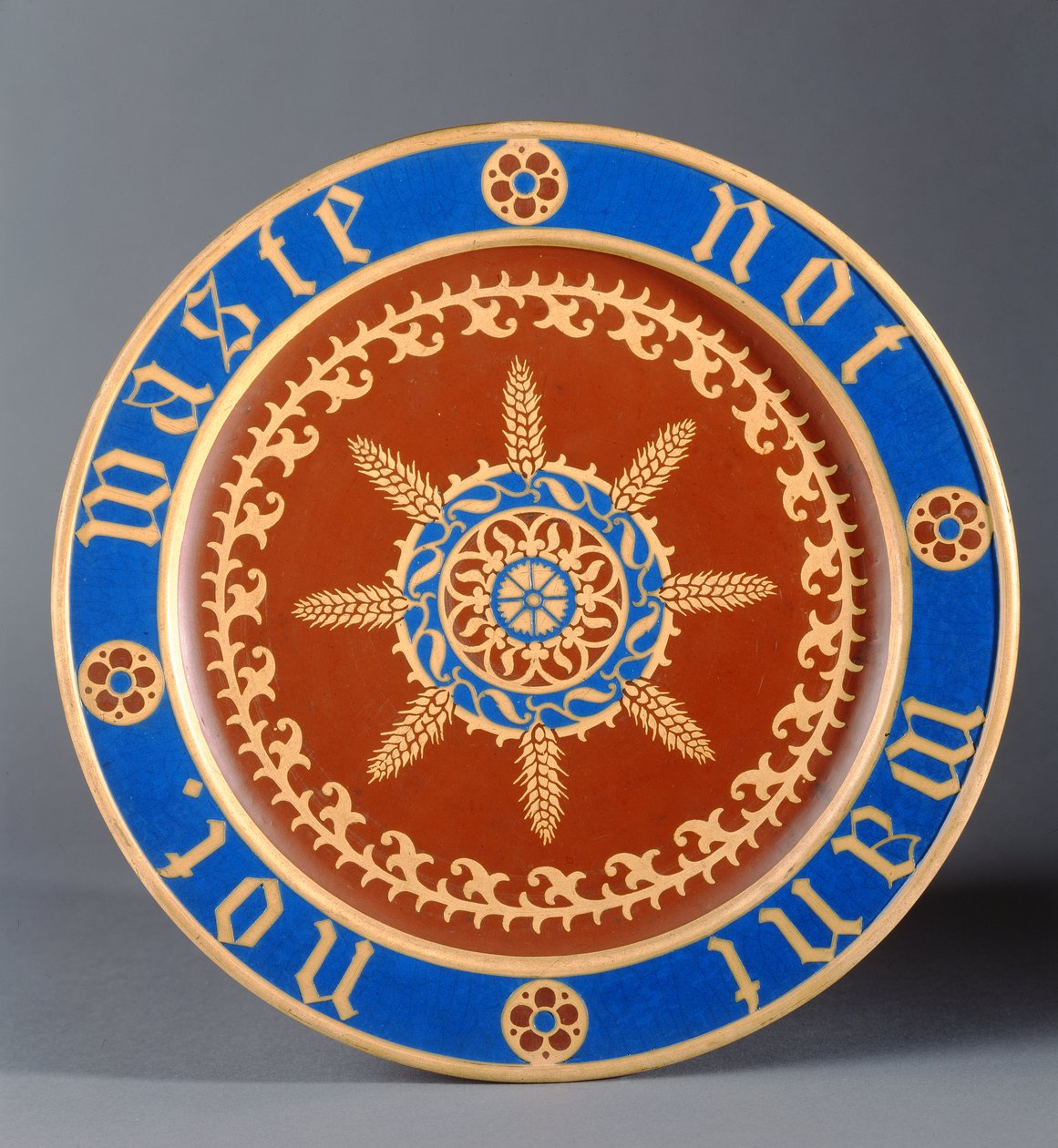 Talíř na chléb, vyrobený společností Minton and Company, kolem roku 1849 (keramický) od Augustus Welby Northmore Pugin