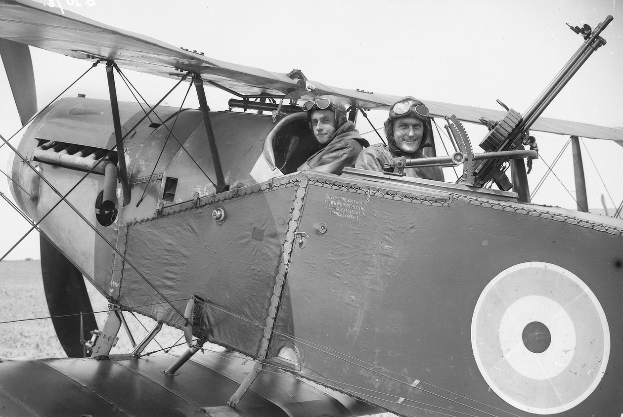 Poručík Brown (vlevo) a poručík G Finlay (vpravo), z australského létajícího sboru na stroji Bristol Fighter, c. prosince 1917 od Australian Photographer