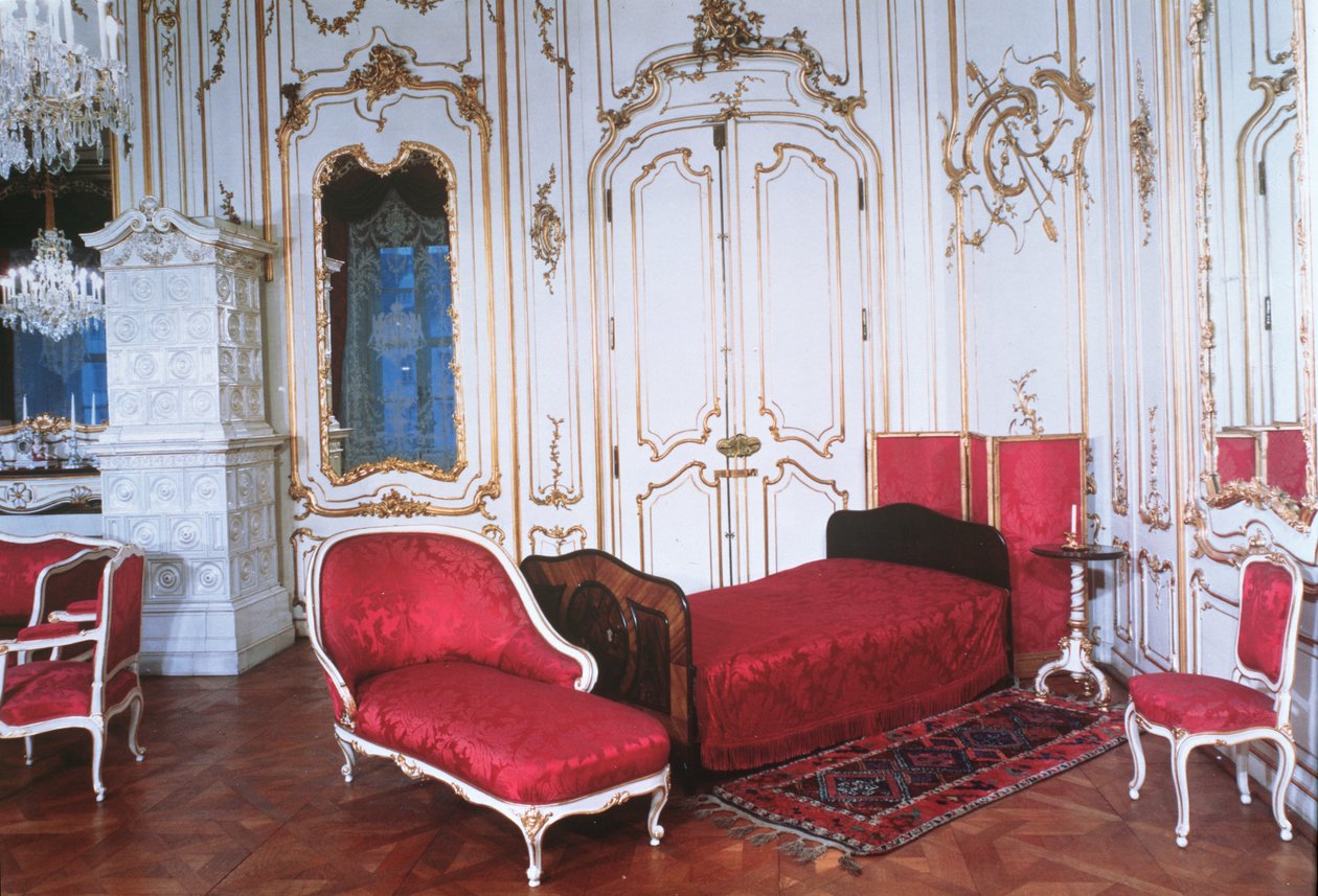 Ložnice Alžběty Bavorské, císařovny Rakouské (1837-98), manželky císaře Františka Josefa Rakouského (1830-1916) od Austrian Photographer