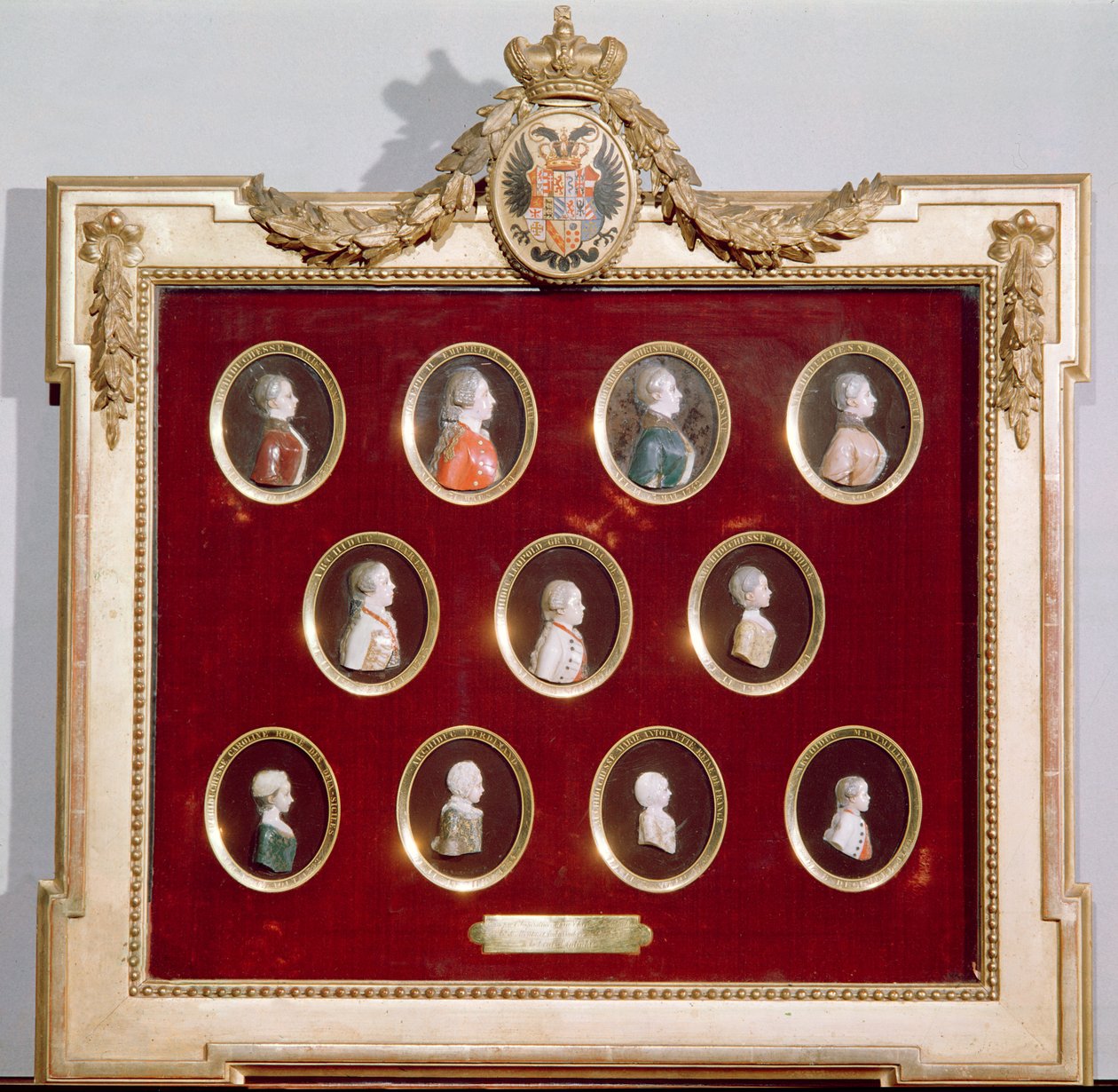 Josef II. (1741-90), císař Svaté říše římské a král český a uherský, a jeho sourozenci, včetně jeho sestry Marie Antoinetty (1755-93) (vosk) od Austrian School
