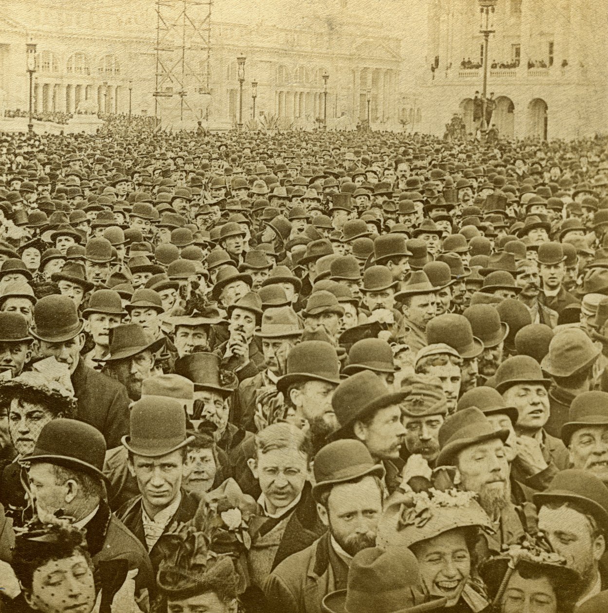 Dav na zahájení Kolumbijské výstavy, Chicago, Illinois, USA, 1893. od B. W. Kilburn