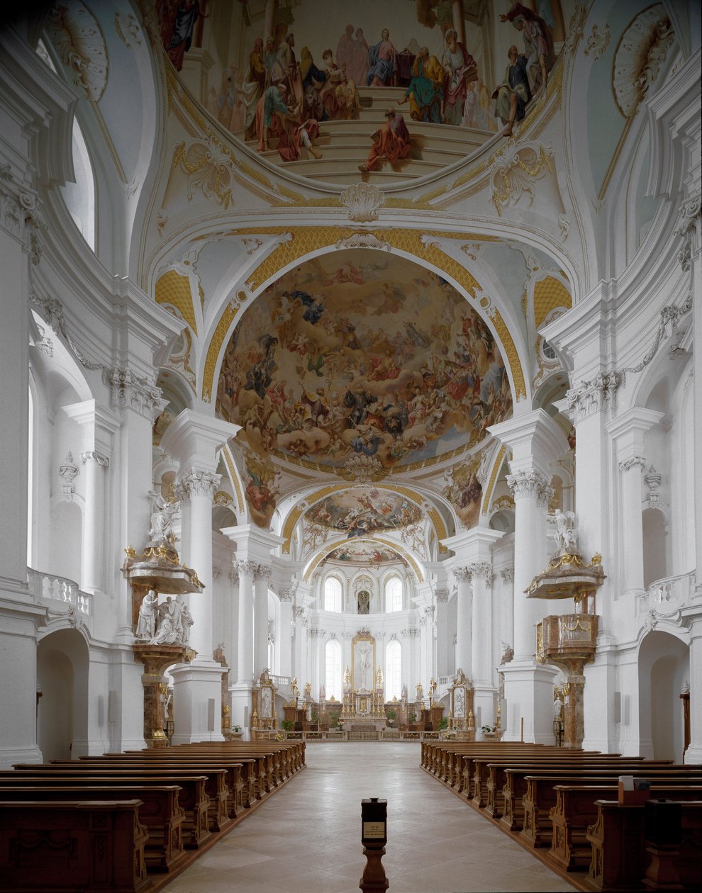 Vnitřní pohled na klášterní kostel od architekta Johanna Balthasara Neumanna (1687-1753) Neresheim, Německo od Balthasar Neumann