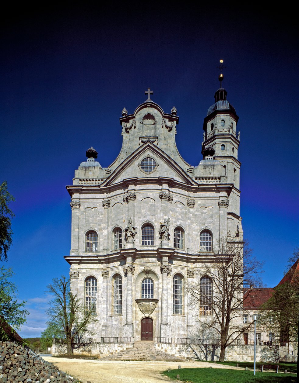 Pohled na fasádu kláštera od architekta Johanna Balthasara Neumanna (1687-1753) Neresheim, Německo od Balthasar Neumann