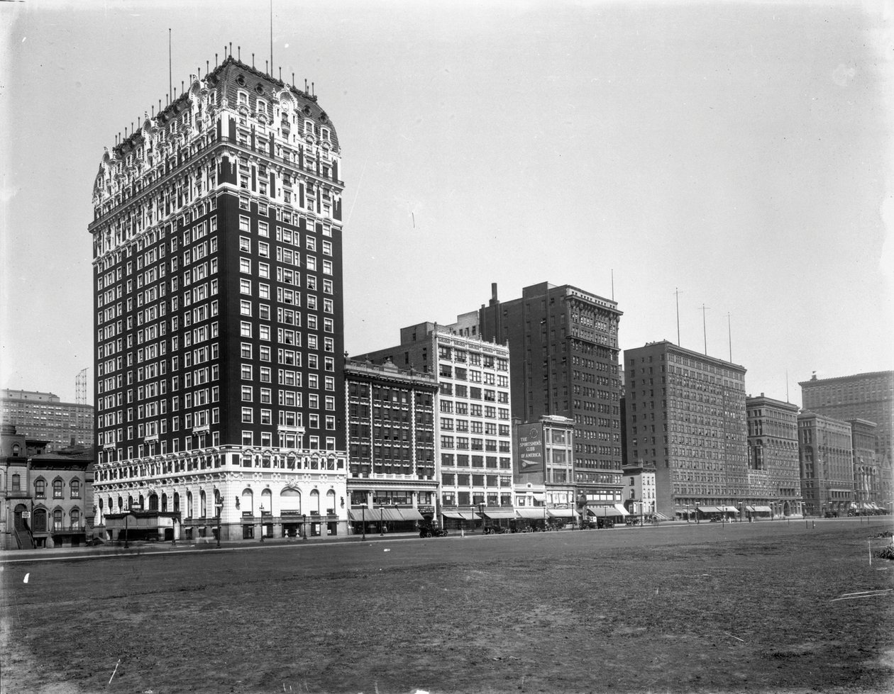Budovy na Michigan Avenue od Balbo Street po Van Buren Street, Chicago, Illinois, USA, cca 1905 (černobílá fotografie) od Barnes and Crosby
